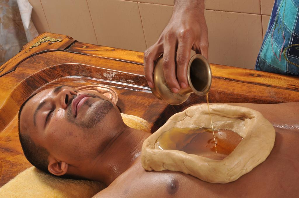 Ayurvedic Village Panvel Quarto foto